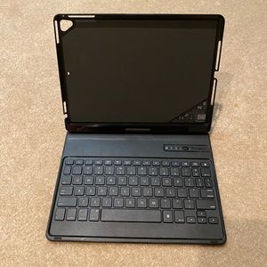 Targus iPad case and keyboard